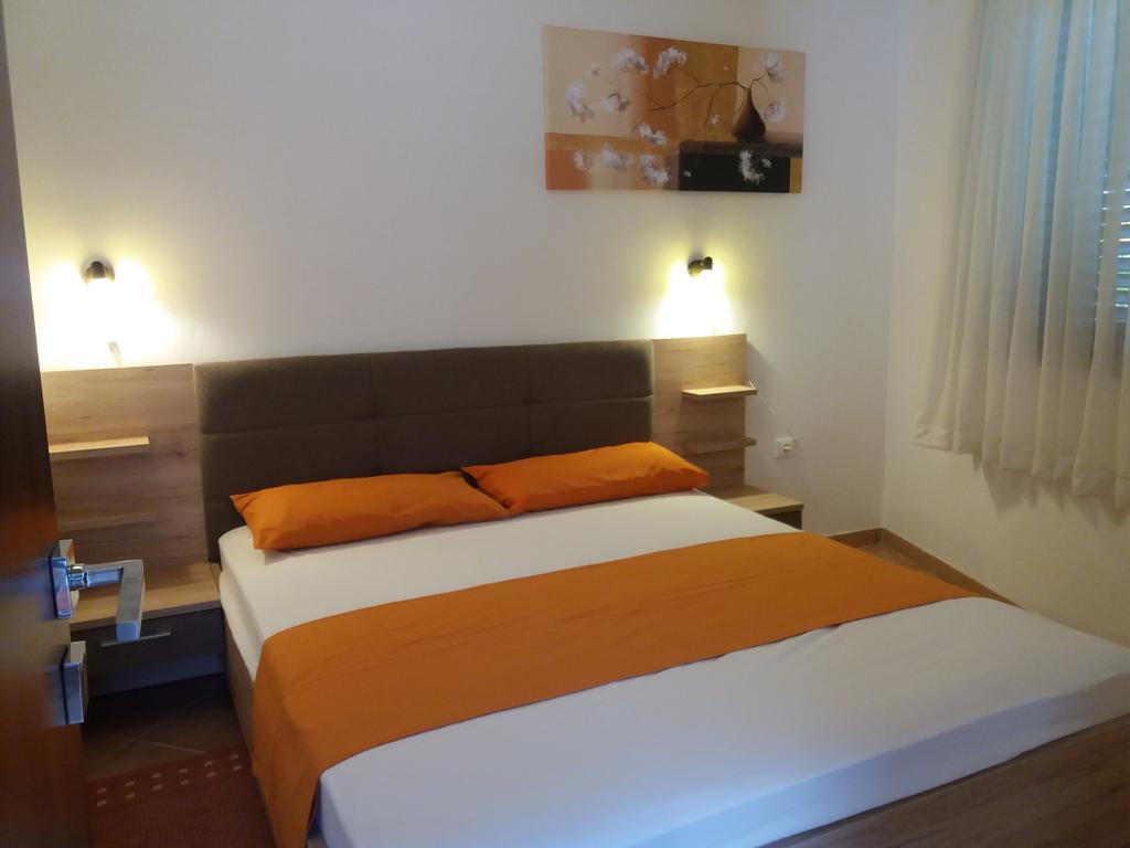Accomodation Suran Apartment Rovinj Exterior photo